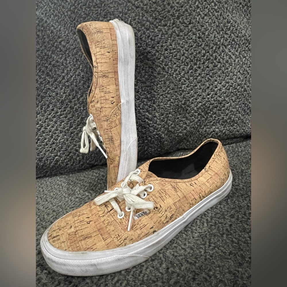 Men’s Vans Authentic Cork Print Shoes Size 10